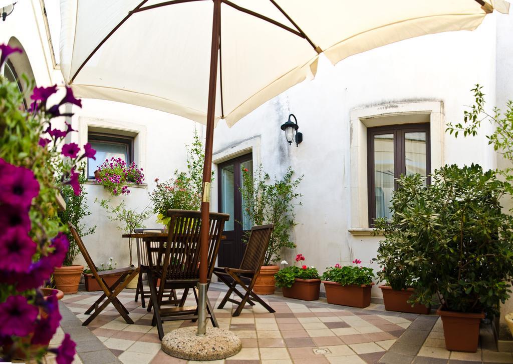 Nardò Palazzo Volta Boutique Luxury B&B الغرفة الصورة