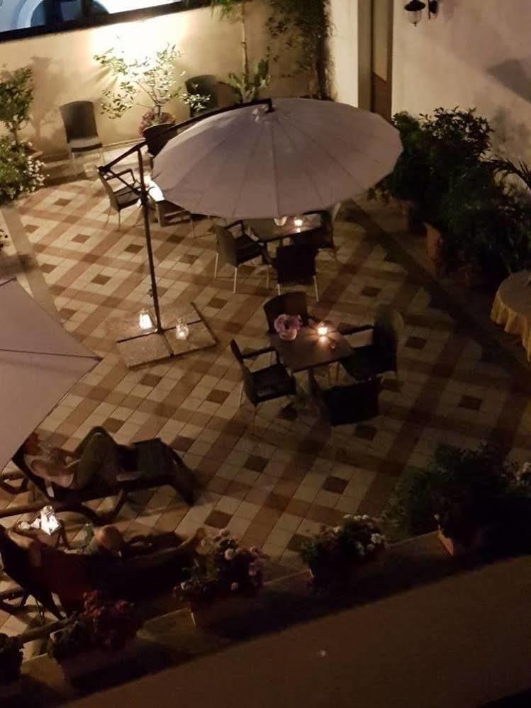 Nardò Palazzo Volta Boutique Luxury B&B المظهر الخارجي الصورة